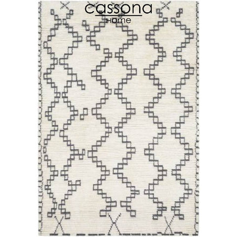 AREA RUG 17