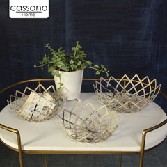 THE CROWN BOWLS - SET OF 3